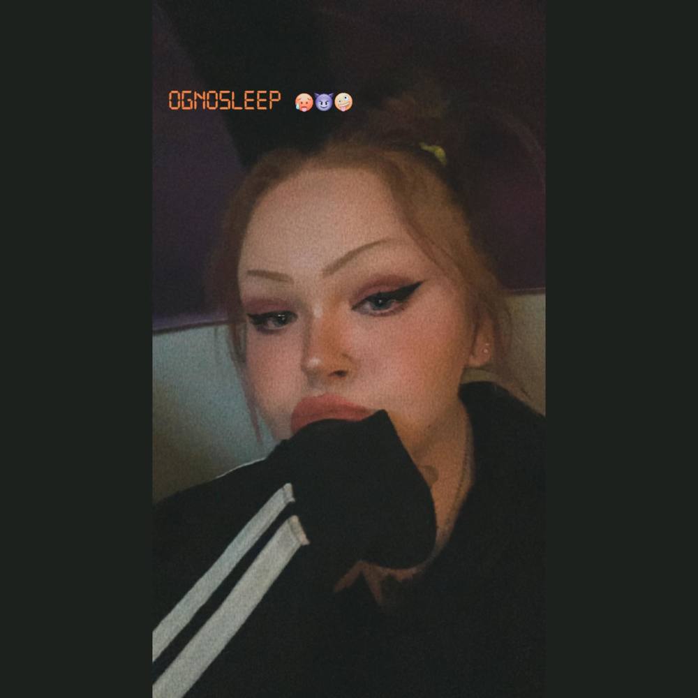 Meet your Posher, Desirae